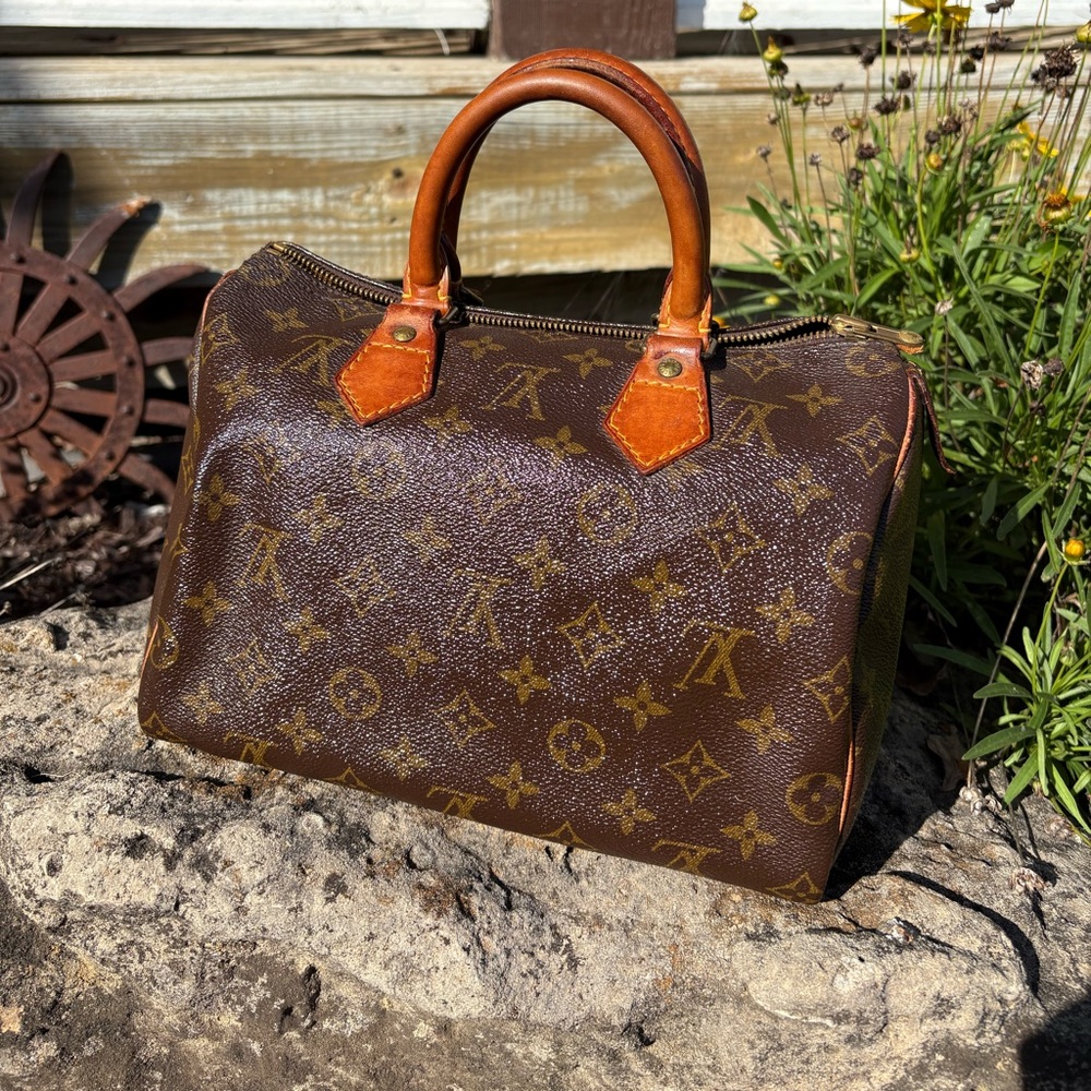 ✨AUTHENTIC 💯Louis Vuitton Speedy 25✨ - Picture 6 of 10